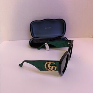 Gucci Sun Glasses